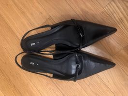 Zara Sandale neu schwarz 41
