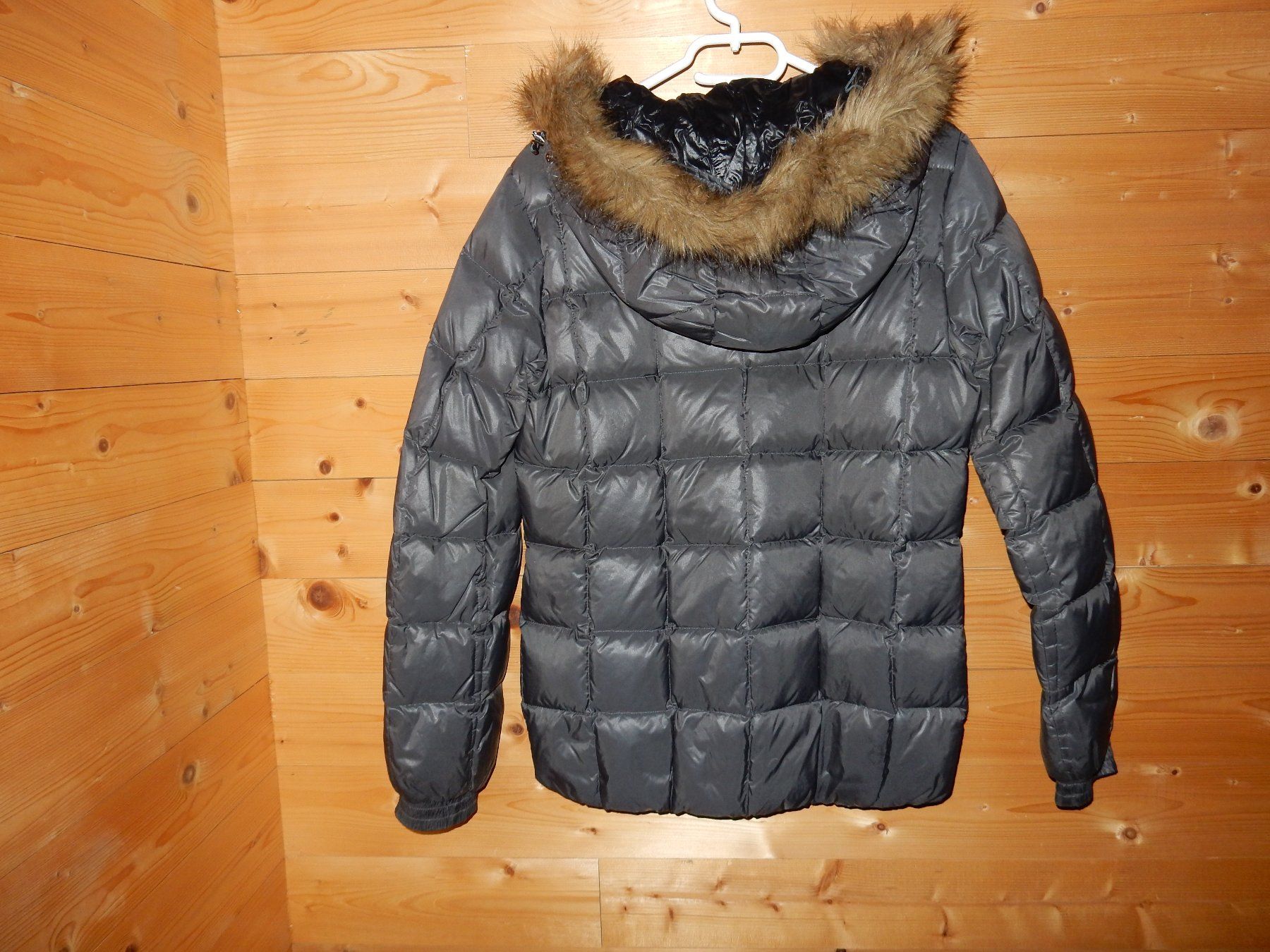 Giacche: Daunenjacke JKT, Gr. 40 – Usato da St.Gallen venduto da regenbogen5 2