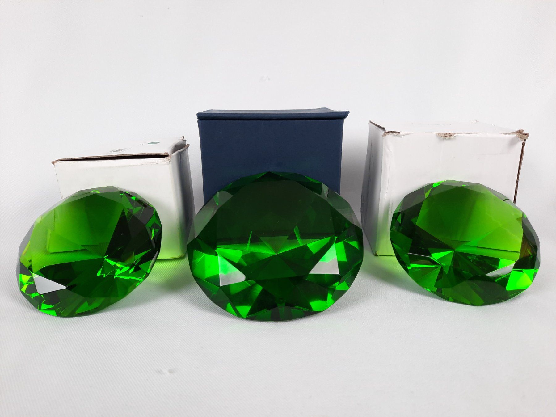 Toutes les décorations: 3 Glasdiamanten – D'occasion à Beinwil am See par Restwert_Beinwil 5