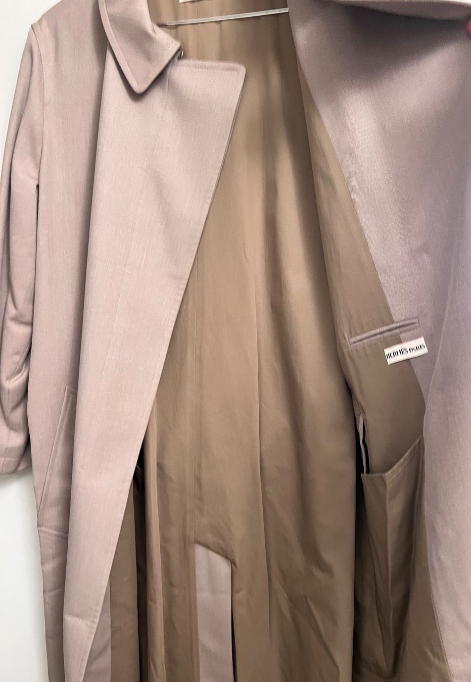 Hermès Cappotti: Hermès trench coat beige – Nuovo (secondo la descrizione) da Lausanne venduto da NYC67 8