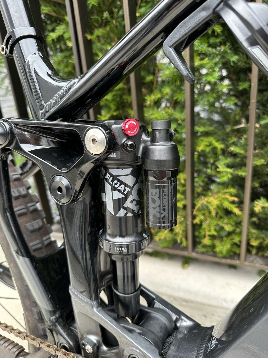 Mondraker Vélos: Mondraker Crafty R 260km only! – D'occasion à Zürich par sarah_maria0206 2