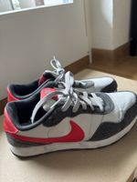Baskets Nike MD Valiant GS 'Dark Grey University  Size 38