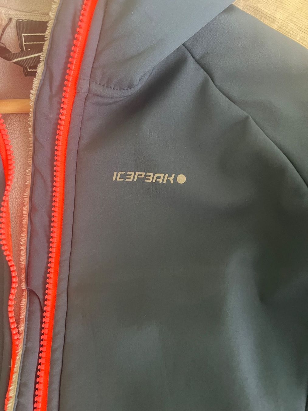 Icepeak Jacken & Mäntel: Icepeak gefütterte Softshell Jacke Grösse 164 – Gebraucht aus Hochdorf von seetaler12 3