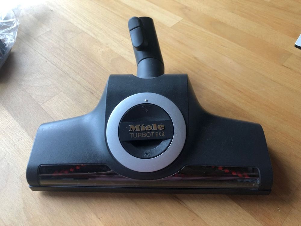 Miele STB 305-3 TurboTeQ Bodenbürste Ideal Für Haustierbesitzer