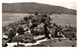 Gasthof Kreuz und Metzgerei Schlosswil. Fliegeraufnahme