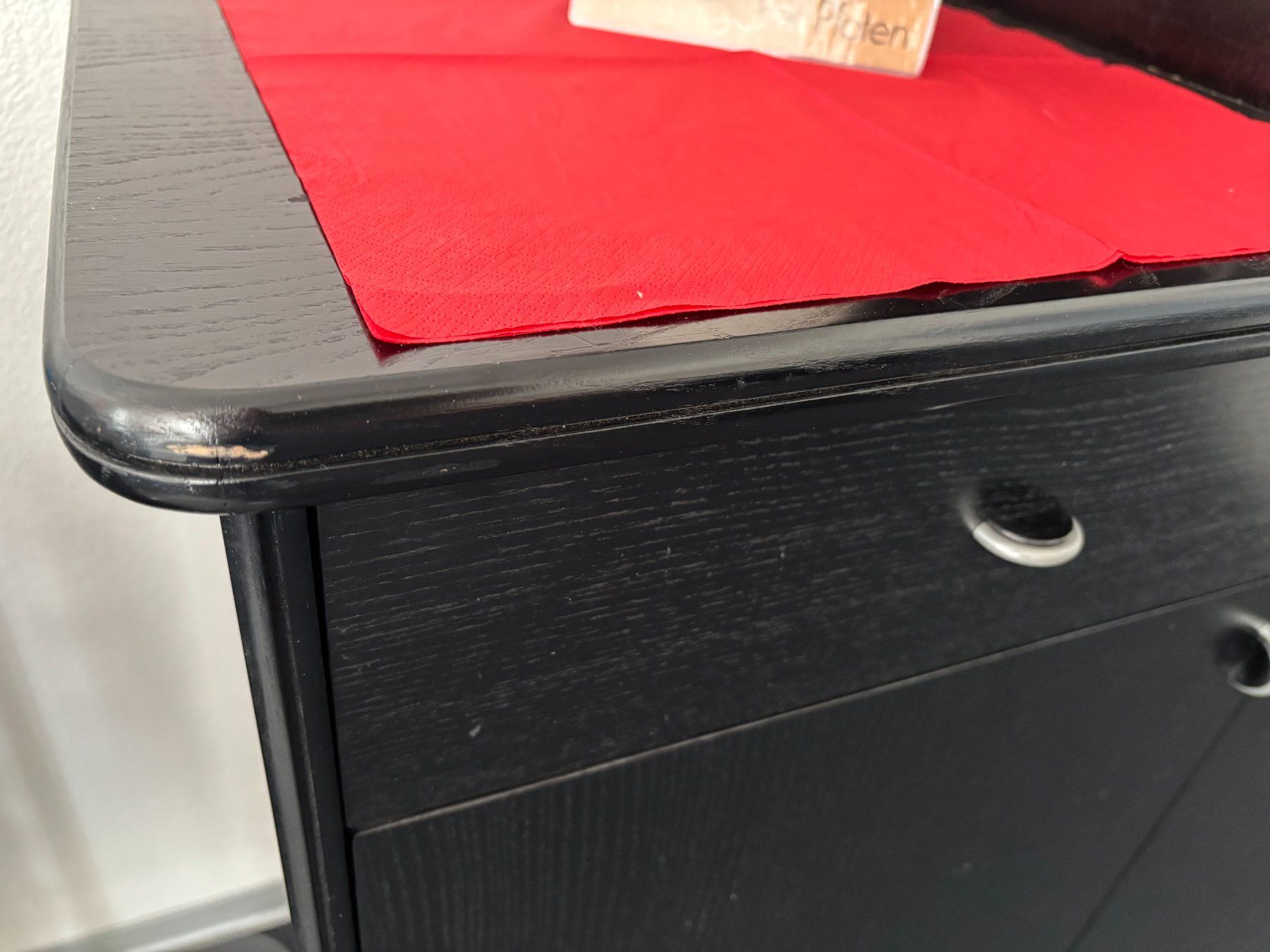 Cassettiere: Sideboard-Set mit Vitrinenaufsatz Schwarz – Usato da Hondrich venduto da Vikes 6