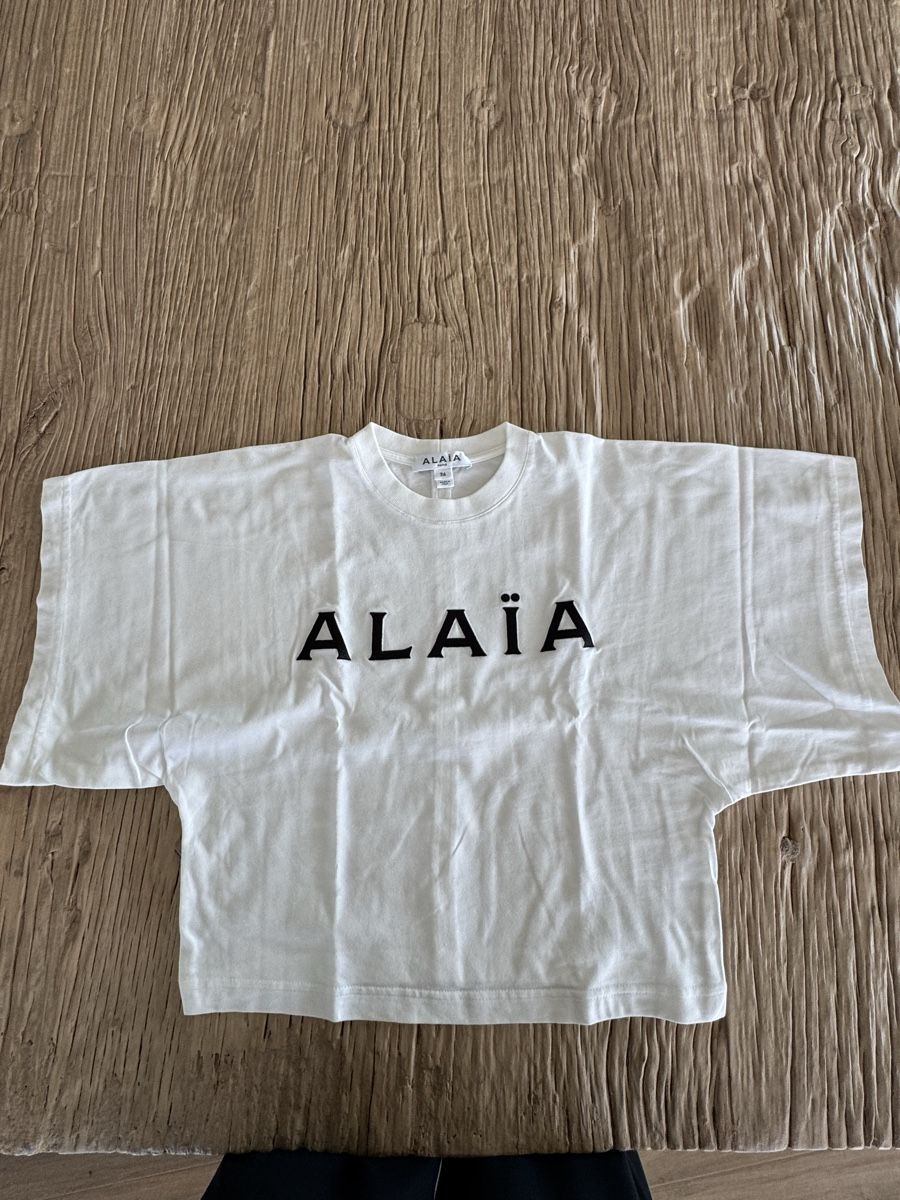 T-shirt: Alaïa Oversized Shirt – Usato da Altendorf venduto da n.langenbach