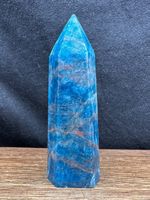 Blauer Apatit Obelisk, Turm, Spitze