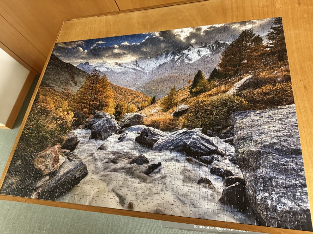 Puzzle: Puzzle 1000 – Usato da Zollikerberg venduto da Fina2022