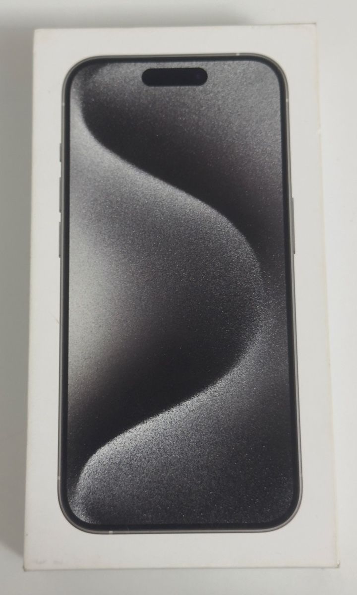 Apple Telefoni cellulari / Smartphones: iPhone 15 Pro weiss – Nuovo (secondo la descrizione) da Bottmingen venduto da S54B32 3