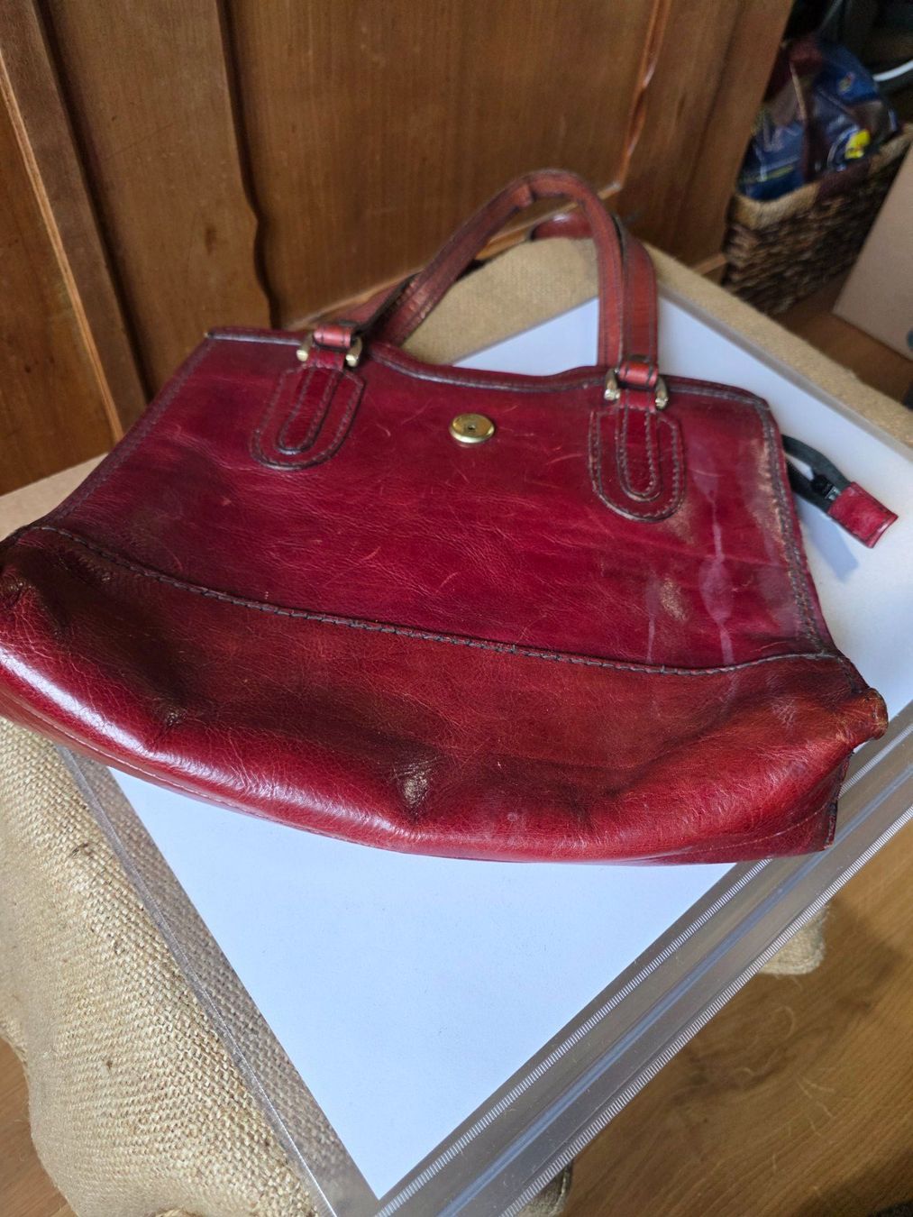 Taschen für Damen: Vintage Leder Hand Tasche dunkel rot – Gebraucht aus Walterswil BE von Lonitti 3