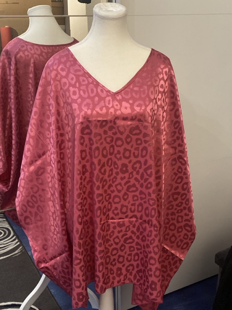 Camicette: Bluse – Nuovo (secondo la descrizione) da Gossau ZH venduto da Lavinia07