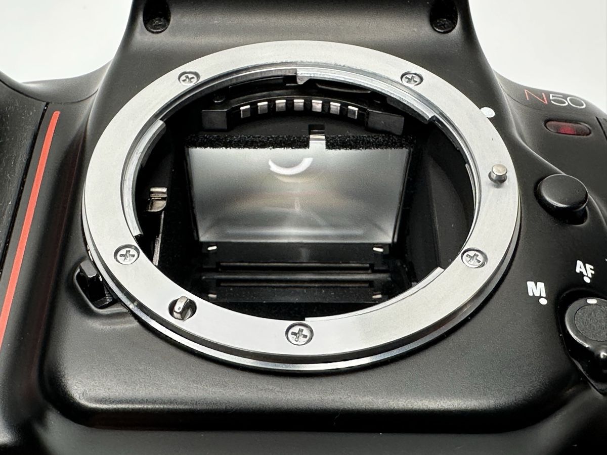 Nikon Kamera: geprüfte Nikon N50 oder F50 mit vivitar Series 1 Zoom – Gebraucht aus zuchwil von solotin74 2
