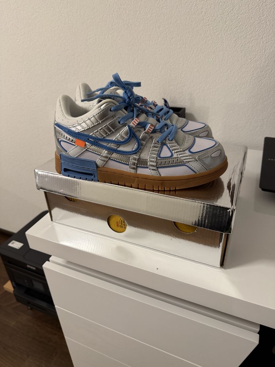 Off-White Herrenschuhe: Nike Off-White Sneaker, Grösse 42 – Neu und originalverpackt aus Grenchen von Sephirot14