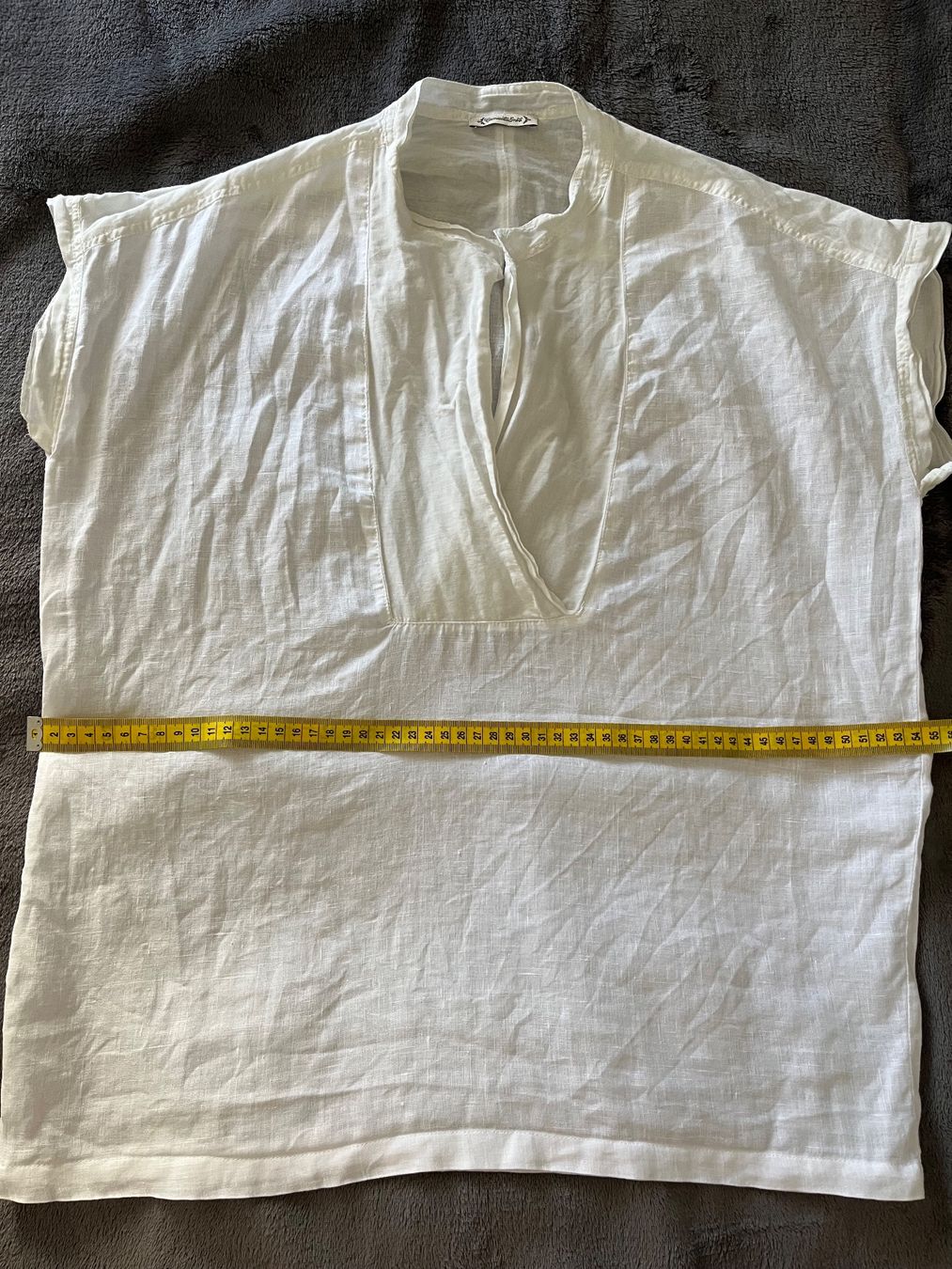 Blusen: 100% linen elegant blouse size S/M – Gebraucht aus Chêne-Bougeries von Seetooyoo