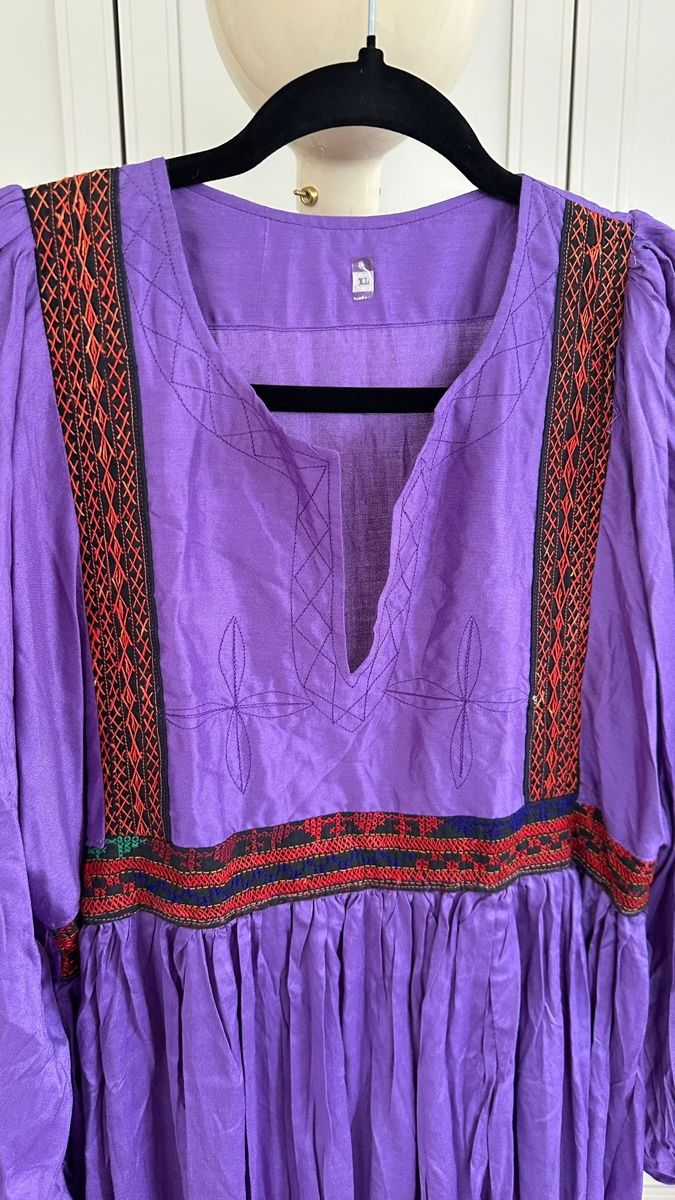 Kleider: Afghanische Kleid – Neu und originalverpackt aus Olten von Saayis 1