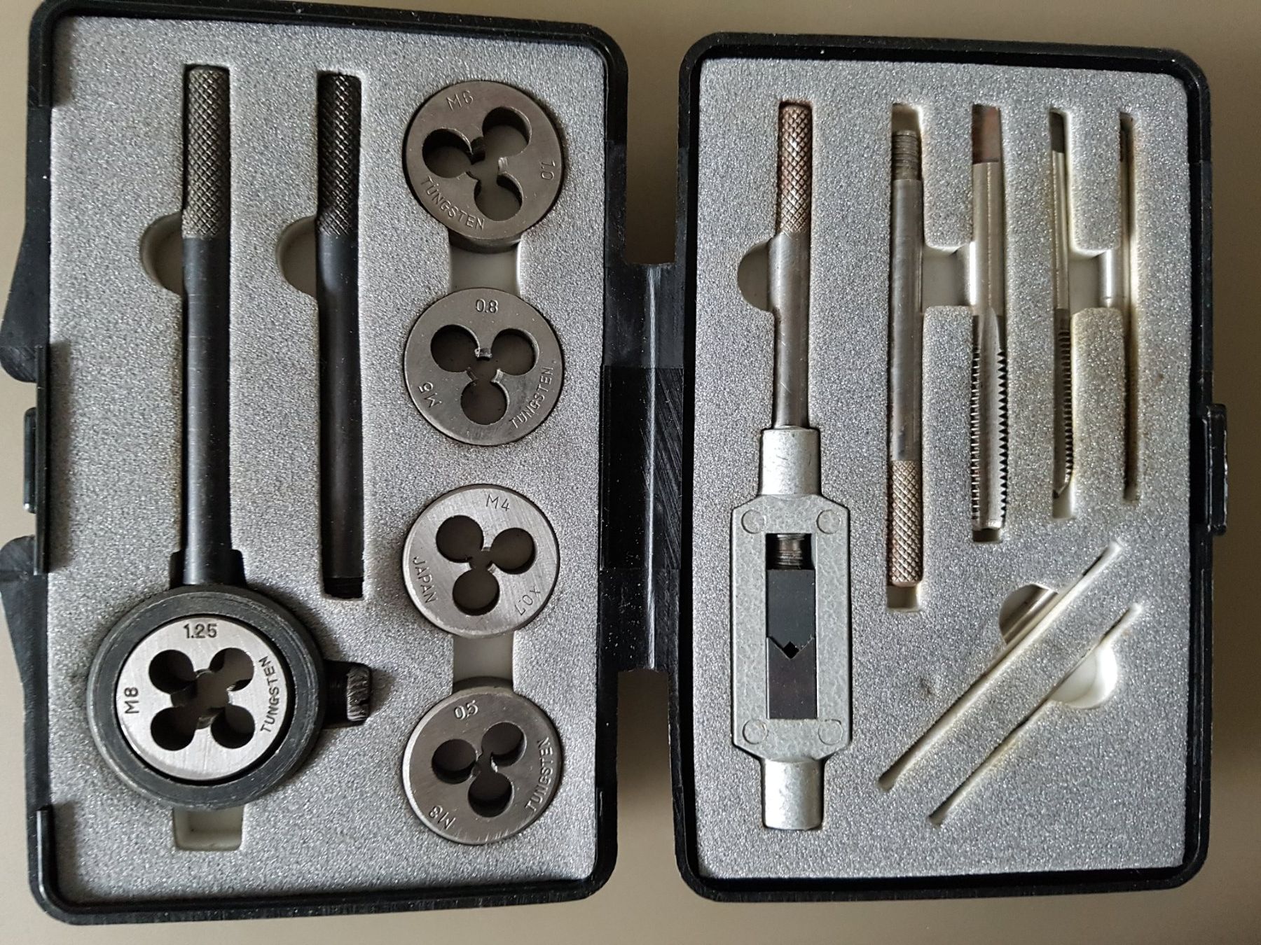 Tutti gli attrezzi: Letzte Gelegenheit / Tungsten Gewindeschneider Set 14-teilig – Usato da Riehen venduto da robs2026 1