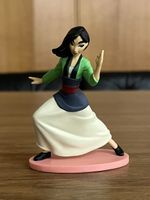 Disney Mulan Figur Kunststoff bunt gebrauchter Zustand