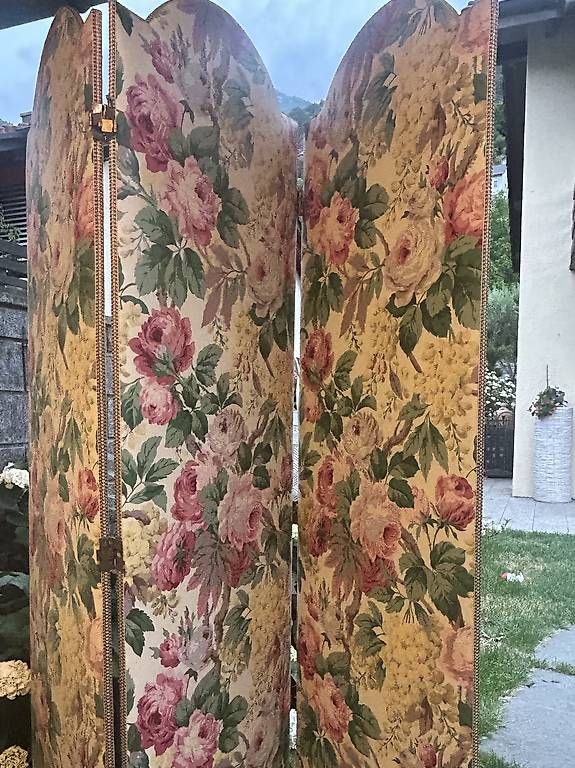 Paraventi: Paravento vintage con tessuto floreale  – Usato da Cugnasco venduto da dilan1 1