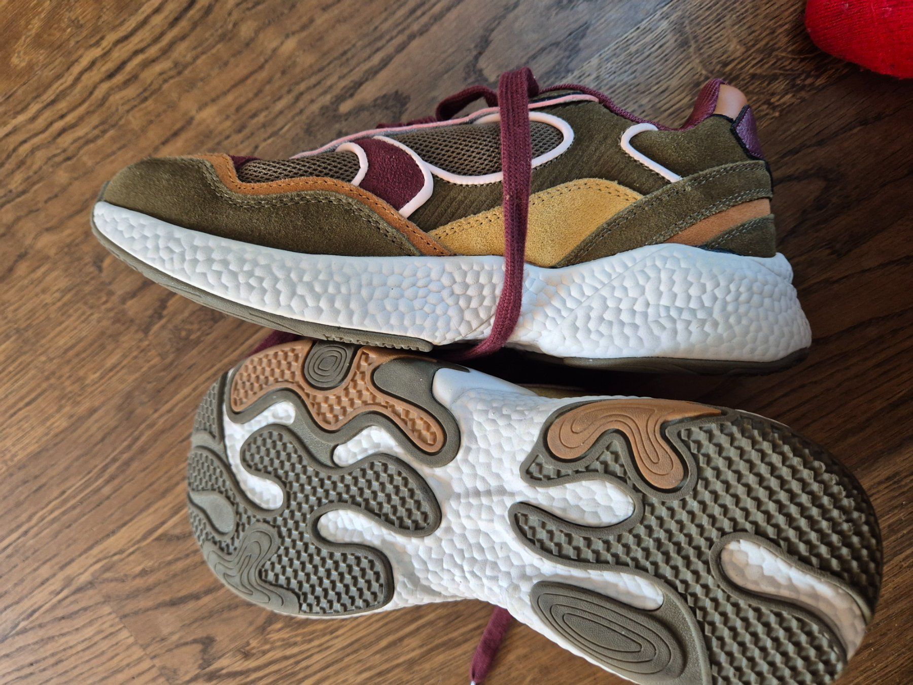 Guess Scarpe da donna: Guess sneakers size 38 – Usato da Zürich venduto da monadiederich 3