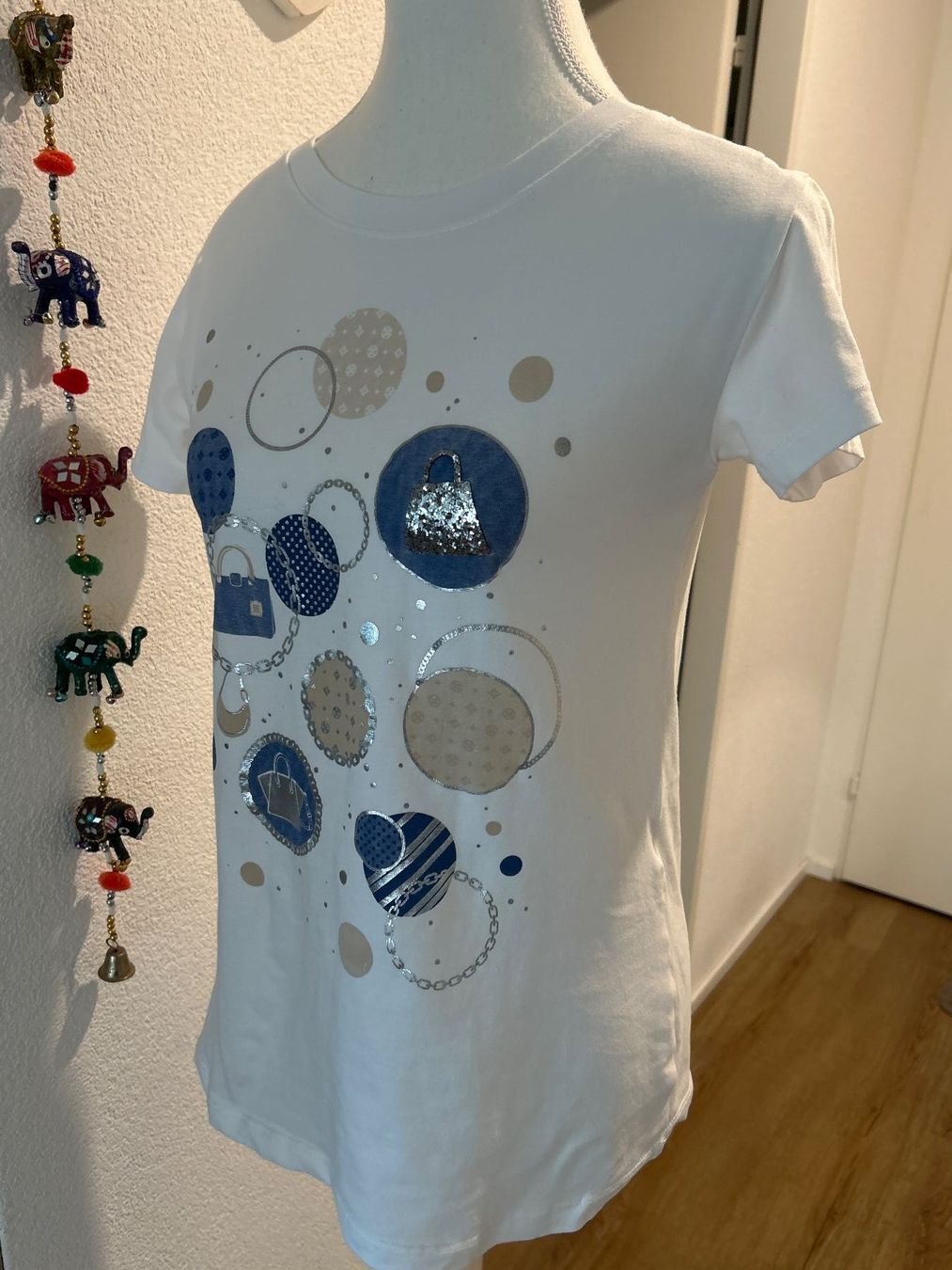 T-shirt: Damen T-Shirt weiss mit Taschendesign – Usato da Brunnen venduto da Nala2929 4