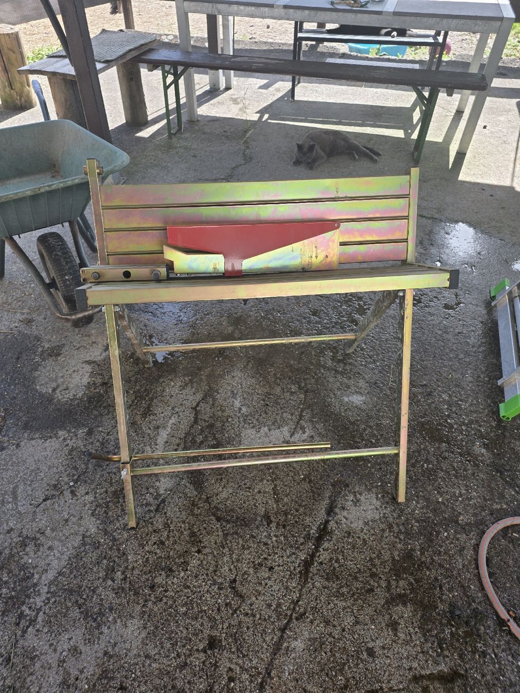 Altro in Utensili da giardino: Stichsäge-Sägebock klappbar  – Usato da Schübelbach venduto da orson82