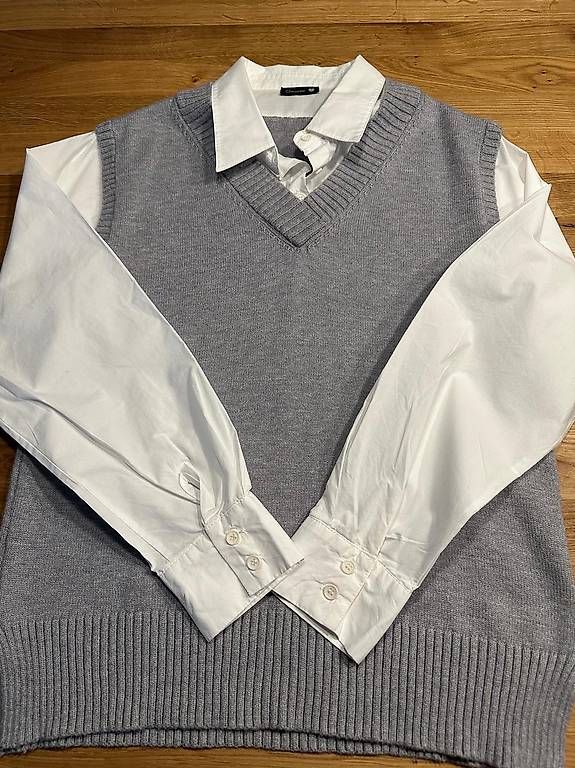 Chemises: Hemd mit Cardigan – D'occasion à Berikon par Alice_z