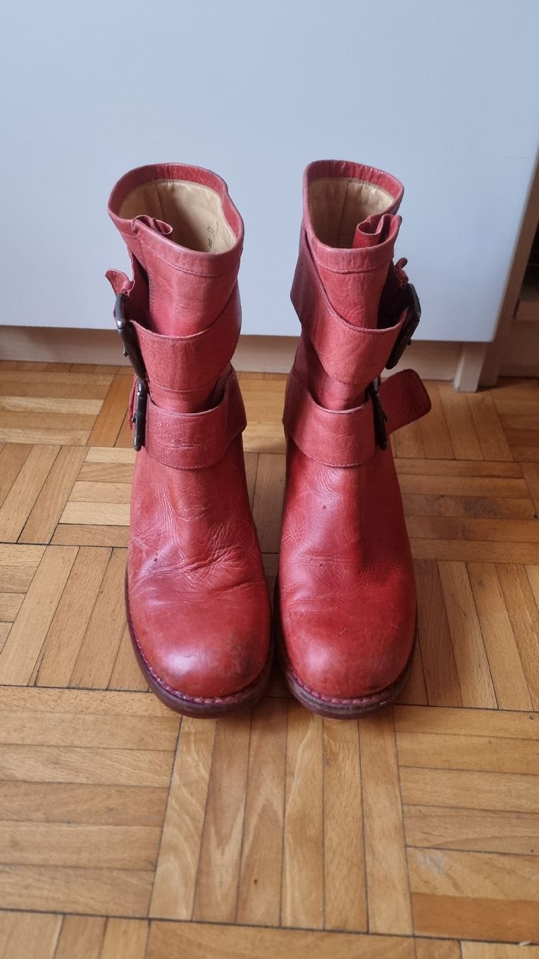 Scarpe da donna: Bottes en cuir rouge, taille 38 – Usato da Carouge GE venduto da mon_x9y7 2