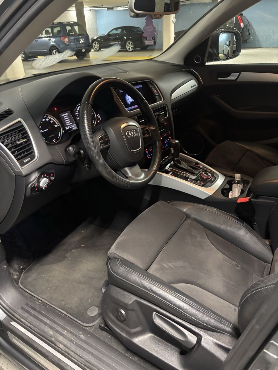 Audi Automobili: Audi Q5 Hybrid – Usato da Einsiedeln venduto da bor_rxm8 8