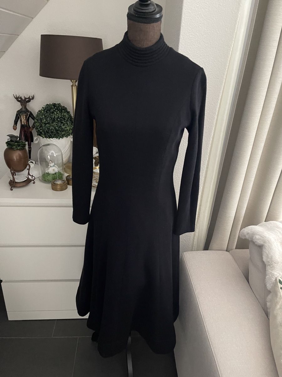 Vestiti: Schwarzes Wolle Strickkleid (Grösse S) – Usato da Winkel venduto da Glamour4You 1