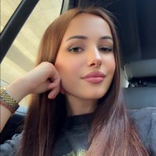 Profile image of lolelaura