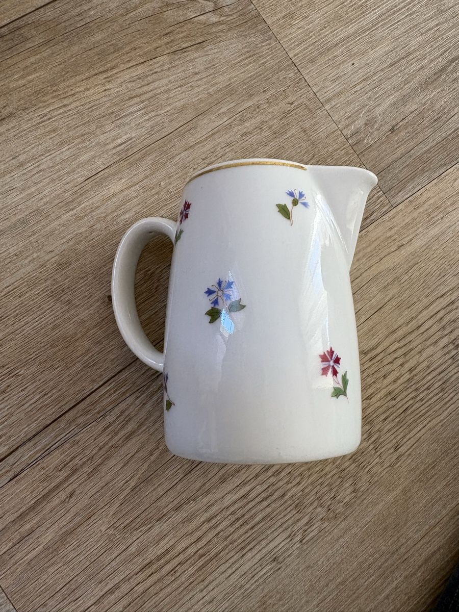 Caraffe: Milch- Rahm Krug Langenthal H: 11cm – Usato da Zweisimmen venduto da Domii 3