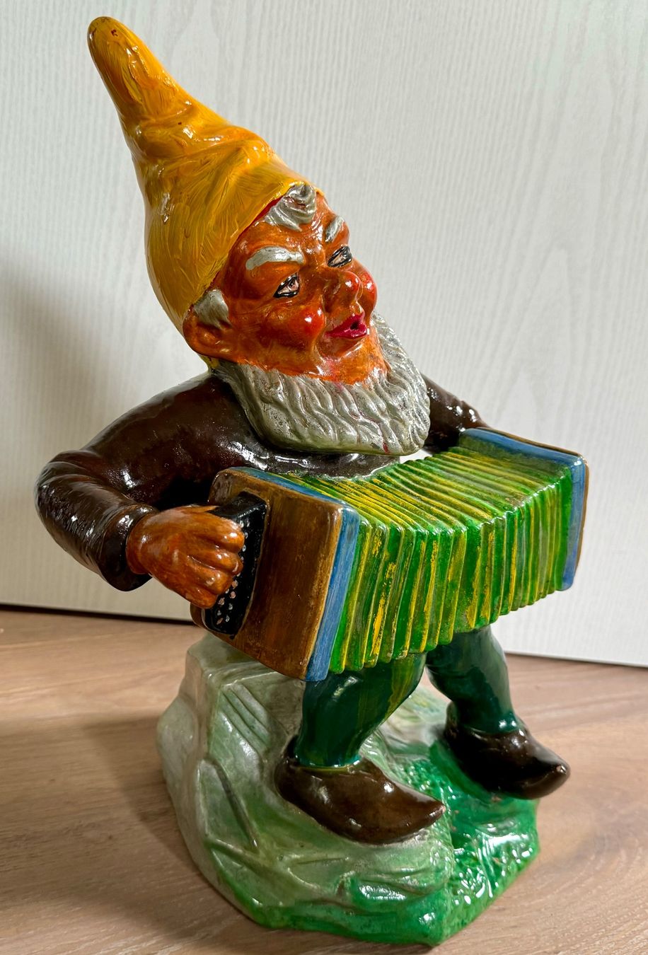 Figuren: ALTER / ÄLTERER GARTENZWERG Zwerg vintage – Gebraucht aus Rothrist von Luckywinner 2