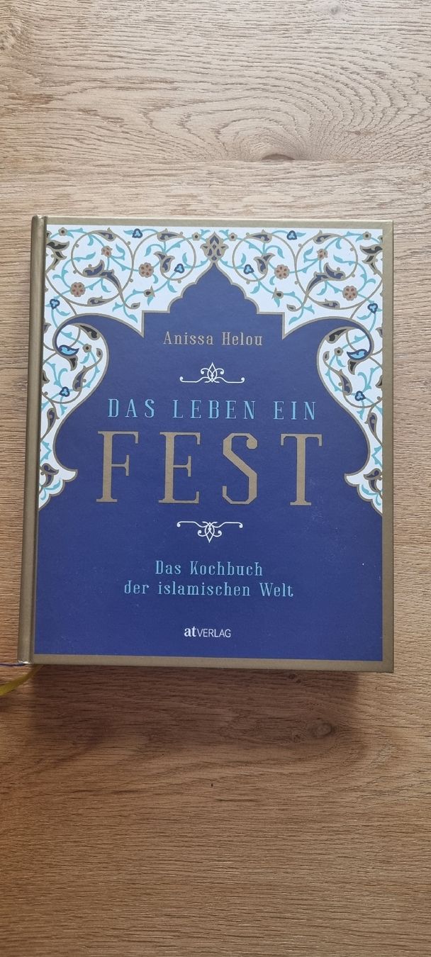 Libri: Das Leben ein Fest Kochbuch – Nuovo (secondo la descrizione) da Zürich venduto da pgpgpgpg