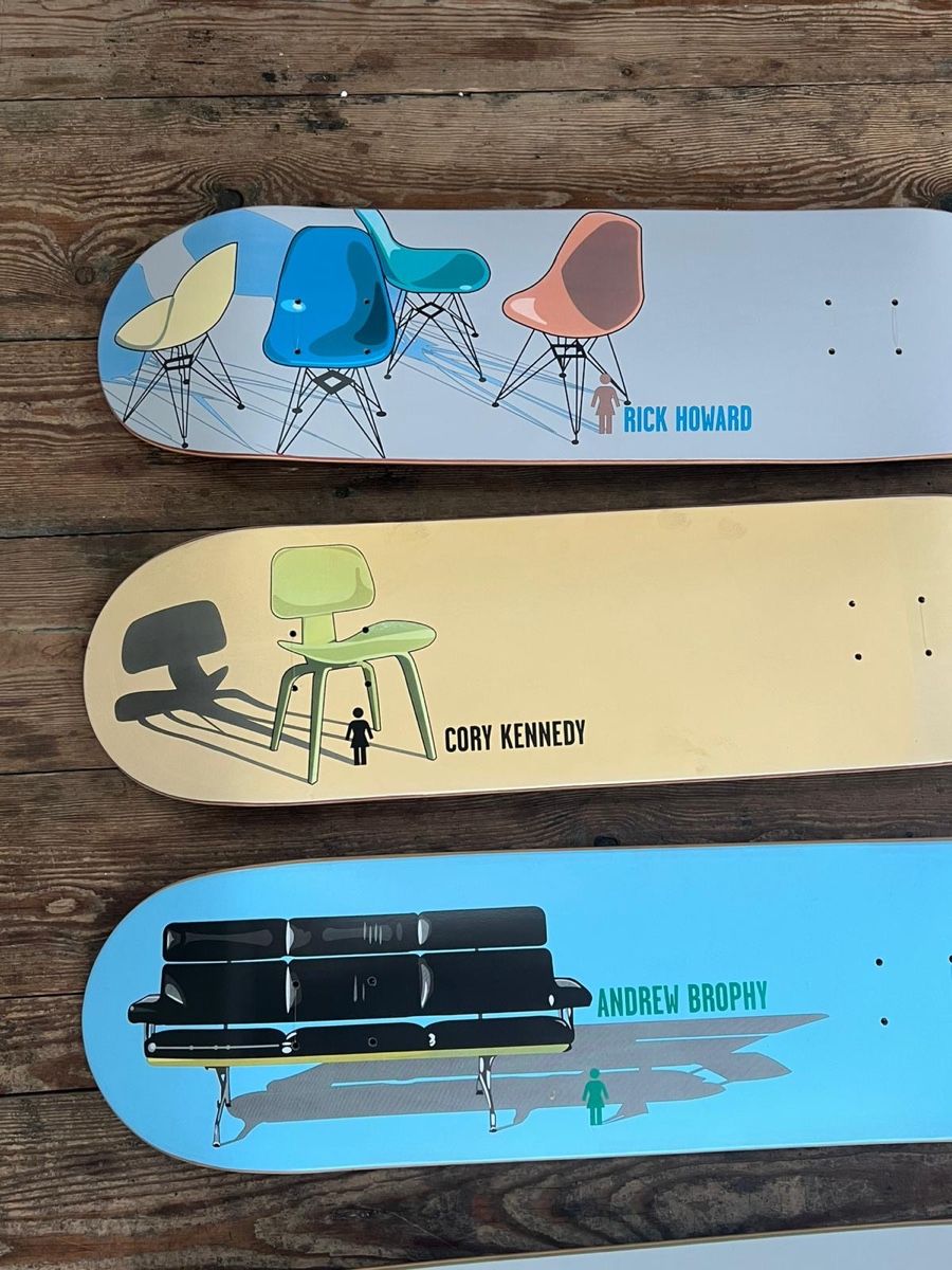 Skateboards: Girl Skateboards Deck Serie Eames Chairs Design – Nuovo (secondo la descrizione) da Kreuzlingen venduto da jud_yt59 2