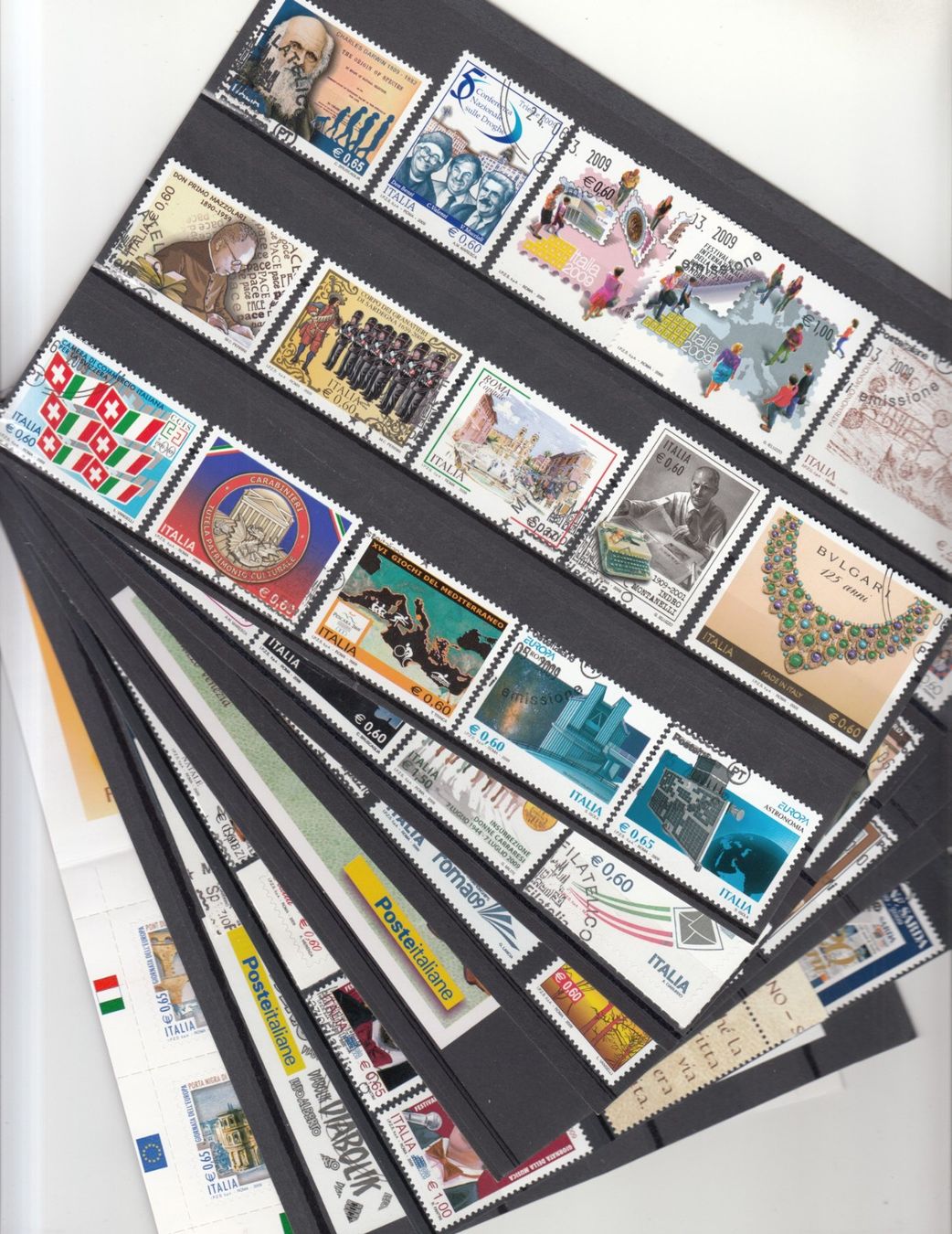 Tutti i francobolli: Italien 2009 mit ET – Usato da Bürglen TG venduto da StampGraf