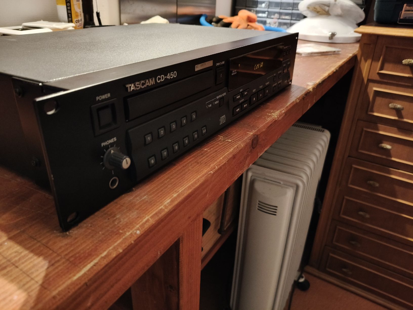 CD: Lettore CD Tascam CD-450 – Difettoso da Sala Capriasca venduto da Quisquilio 7