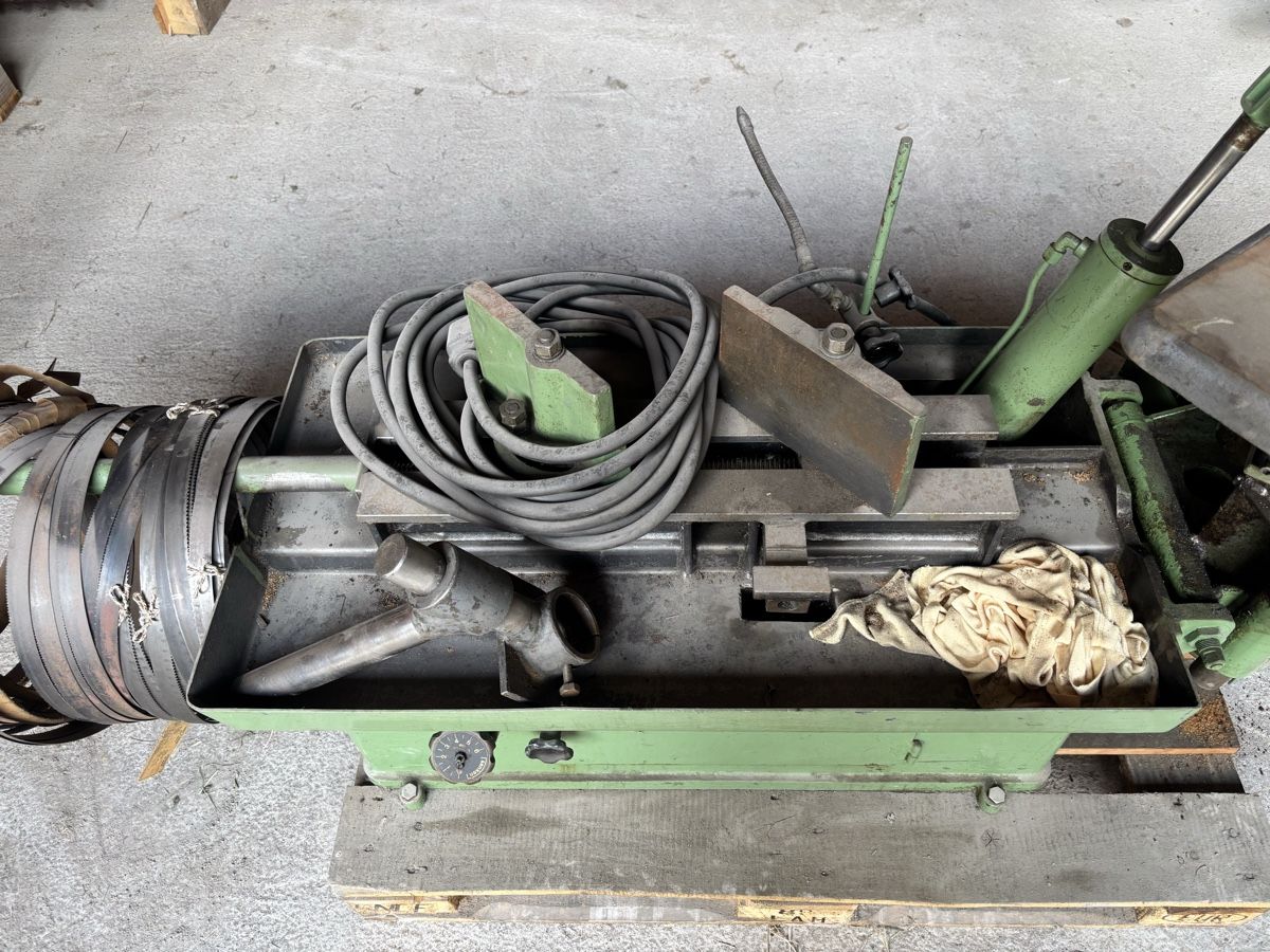 Scies: Metall + Holz Bandsäge – D'occasion à Frutigen par Dieselross99 4
