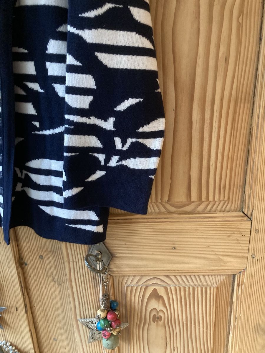 Jacken: Strickjacke Gr.44 neu – Gebraucht aus Schaffhausen von christamawe 3