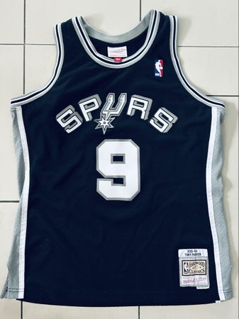 Retro Mitchell & Ness Tony Parker 9 San Antonio Spurs Trikot
