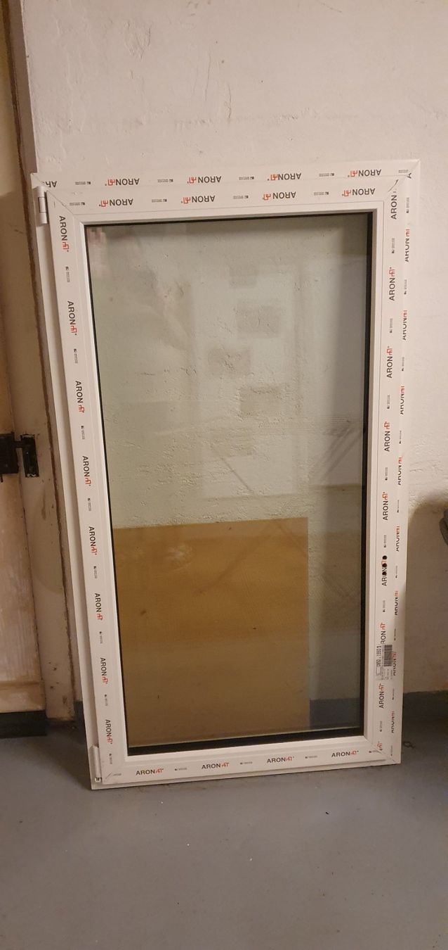 Fenêtres: Kunststoff Fenster Aron – Neuf (Voir description) à Läufelfingen par jac_vp95