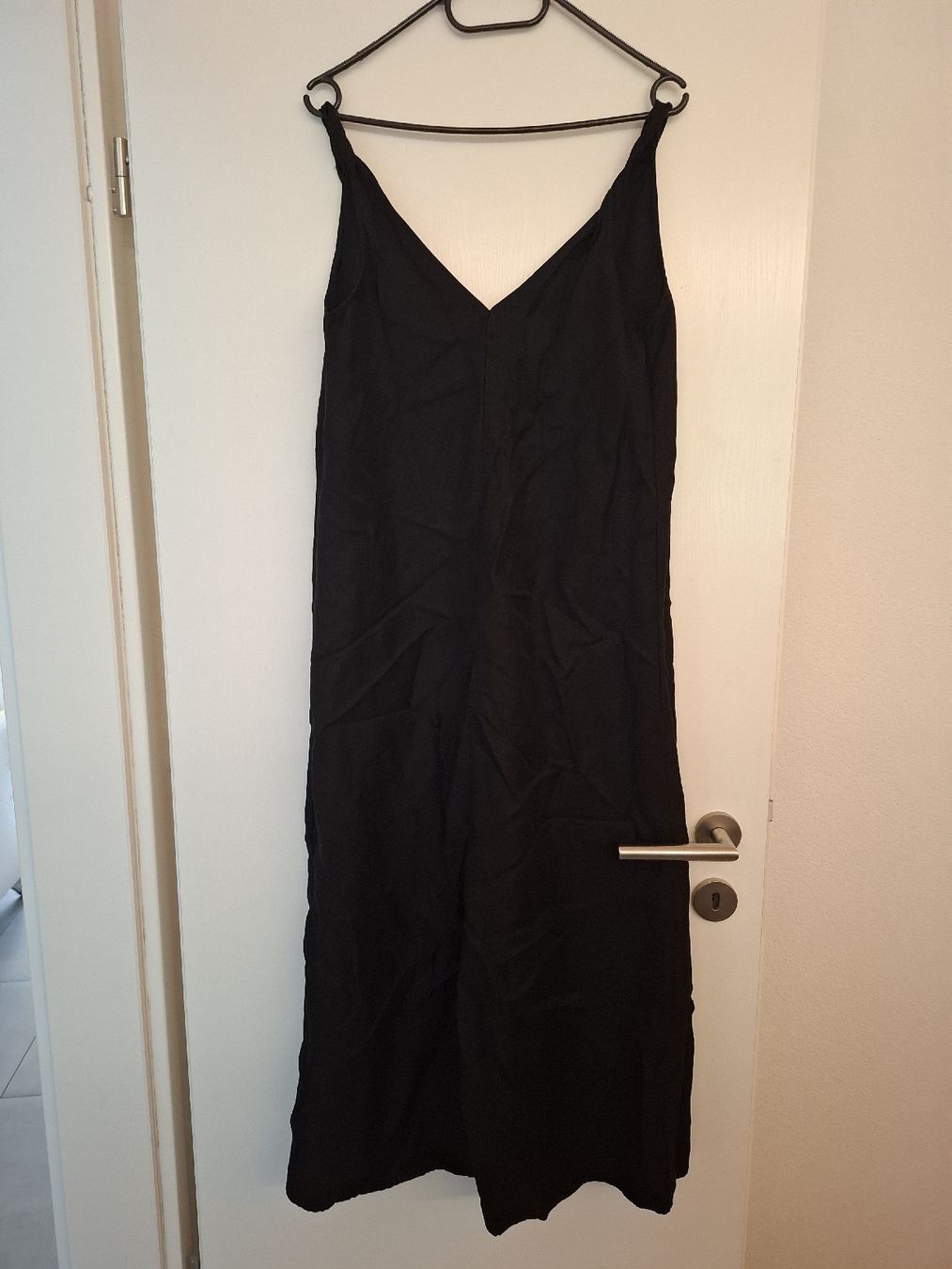 Ba&Sh Vestiti: Robe ba&sh noire, état neuf! – Nuovo (secondo la descrizione) da Martigny-Croix venduto da Wandou19