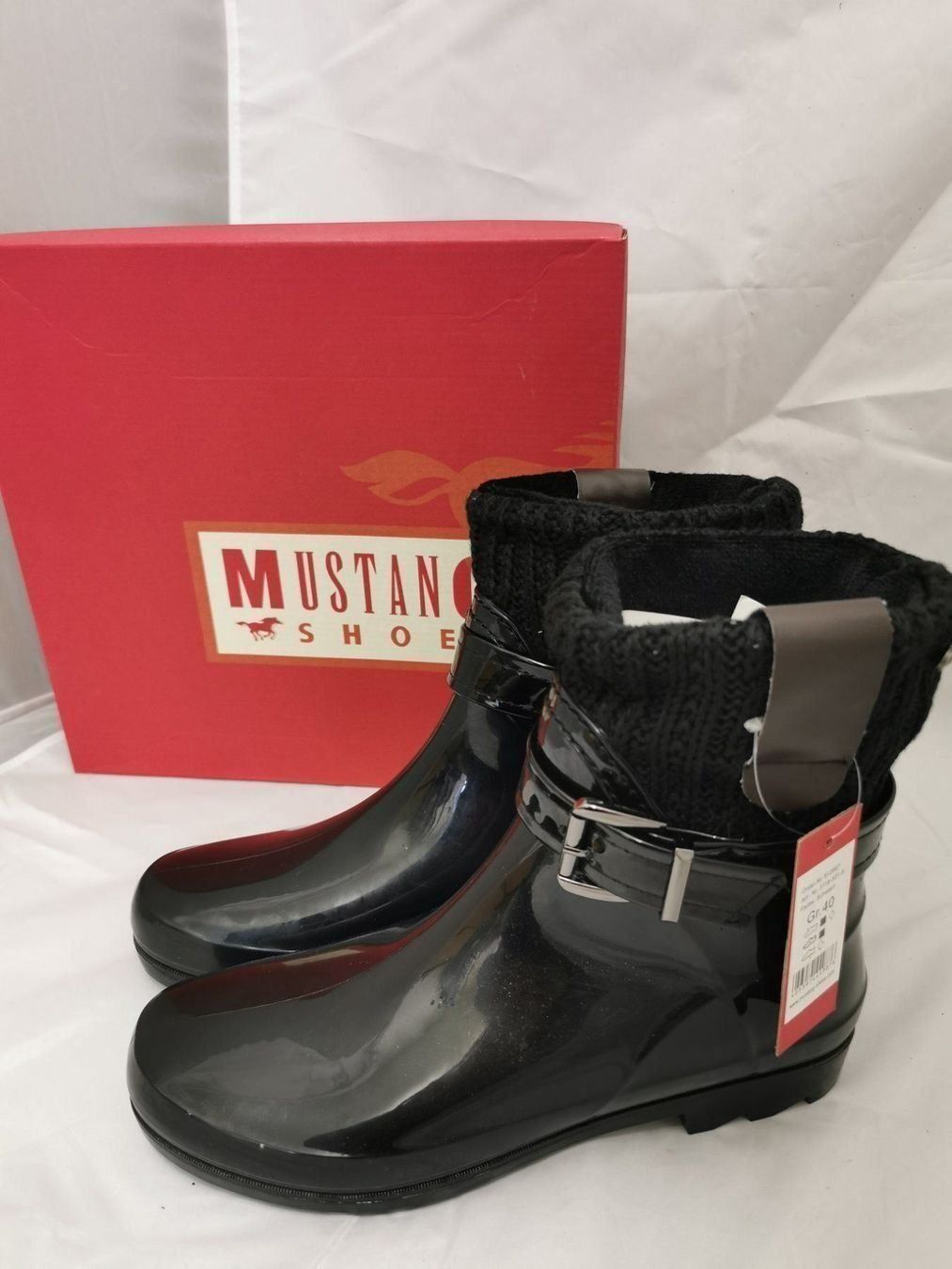Mustang Scarpe da donna: Gummistiefel Mustang Gr.40 – Nuovo e nell'imballaggio originale da Bellerive VD venduto da Hermes5