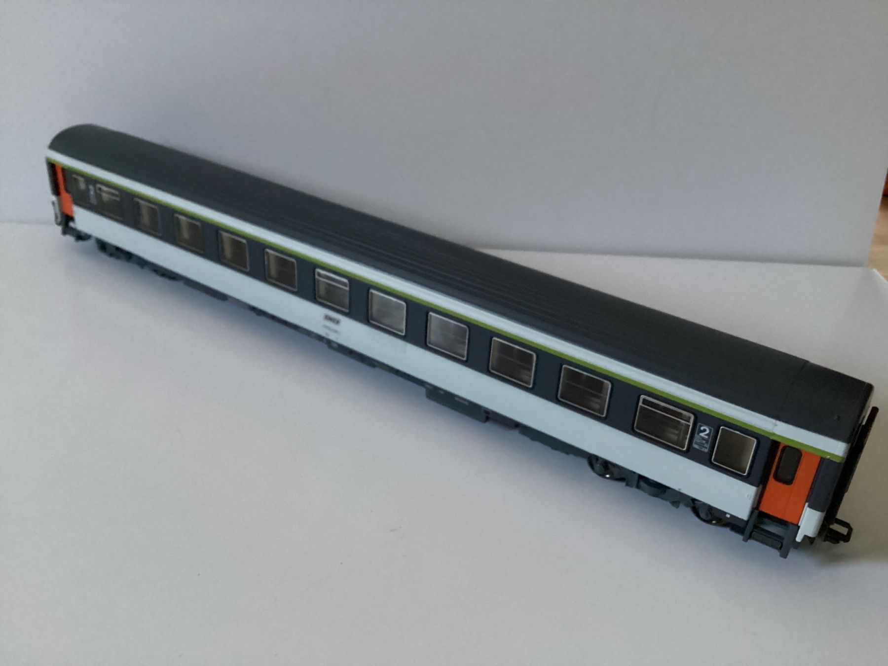 Roco Modelleisenbahnen: Roco 45111 SNCF B Corail H0 1:87 – Gebraucht aus Effretikon von simtek_de 1