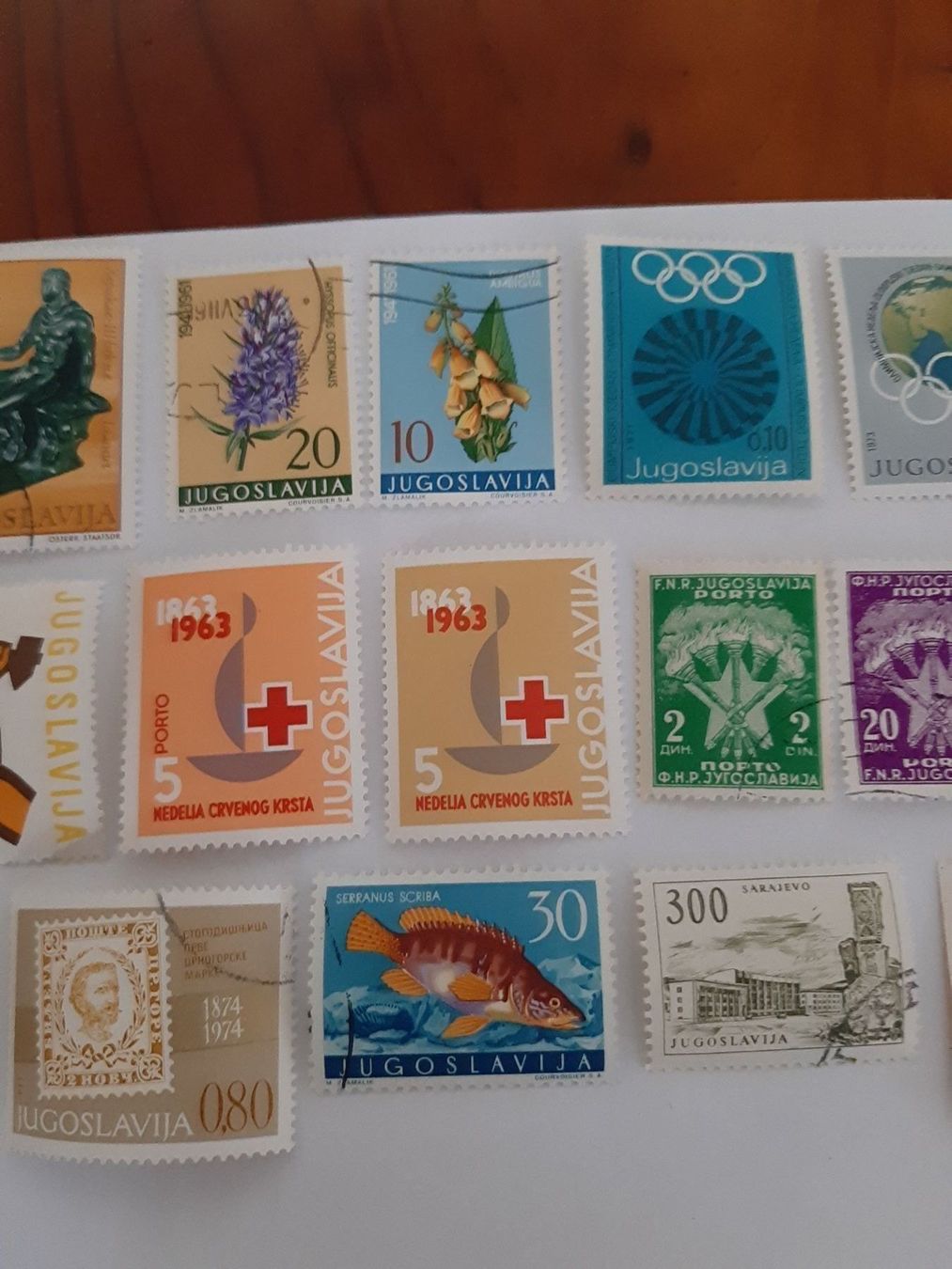 Tutti i francobolli: 16 timbres ex yougoslavie – Nuovo (secondo la descrizione) da Le locle venduto da juliensaran 2