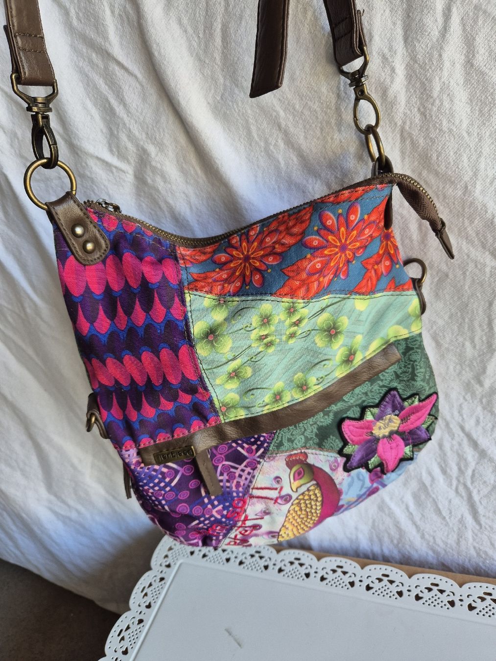 Desigual Taschen für Damen: DESIGUAL Handtasche ca. 28 x 34 cm – Gebraucht aus Herzogenbuchsee von herzchae 6