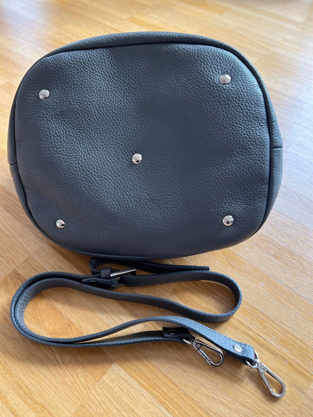 Borse: Echtleder Handtasche Anthrazit – Nuovo (secondo la descrizione) da St. Gallen venduto da Mokki2014 5