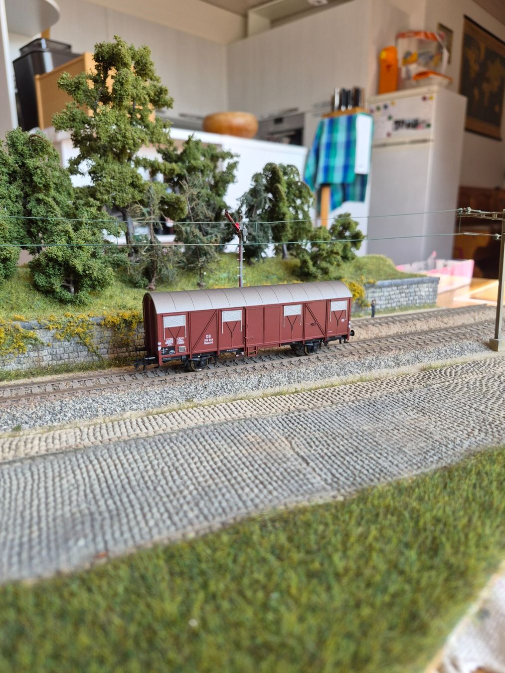 Roco Modellini di ferrovie: Roco 67856, DB Grossraumgüterwagen – Nuovo e nell'imballaggio originale da Yverdon-les-Bains venduto da far_cs8v