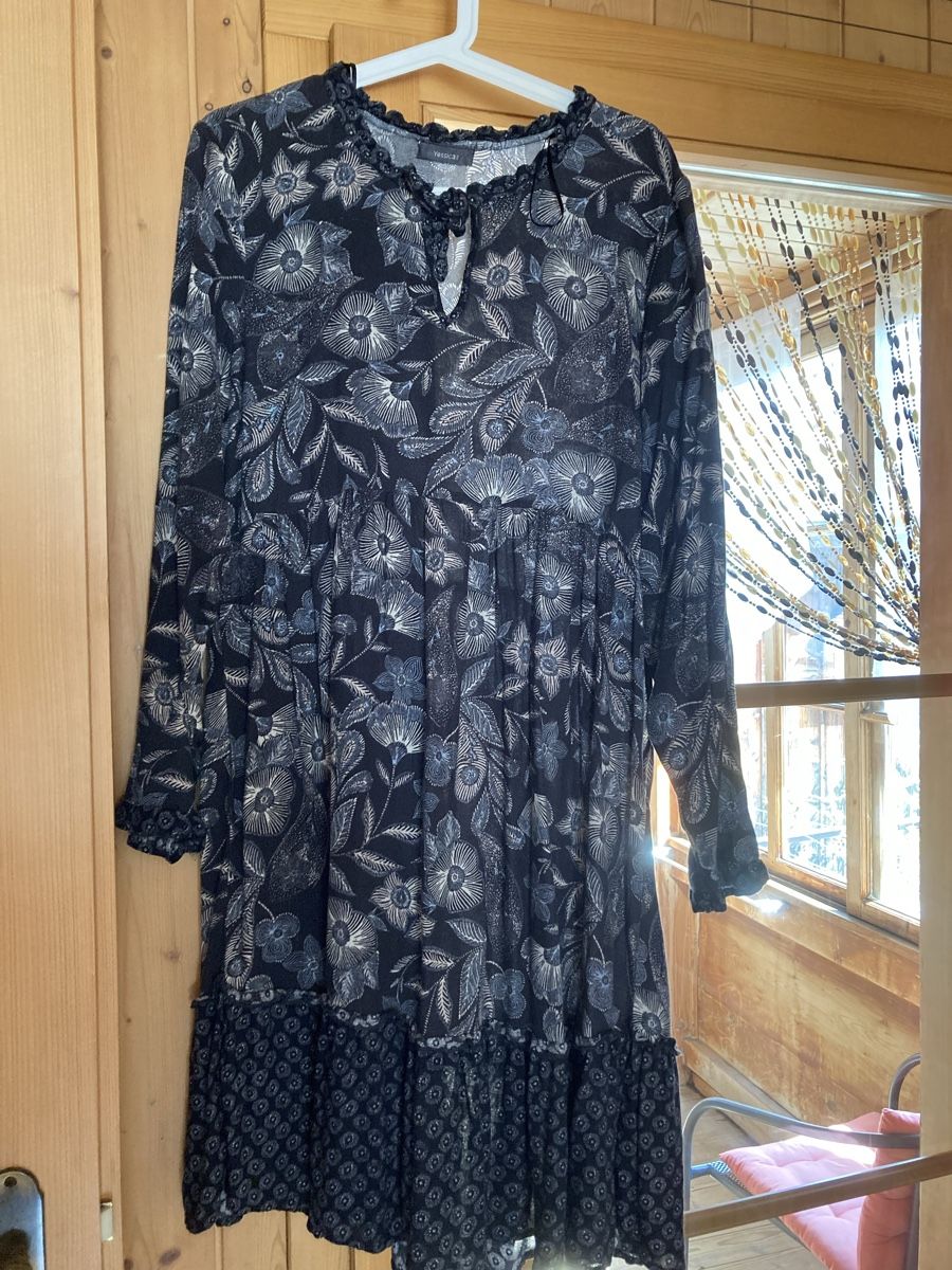 Vestiti: Langarm Kleid Gr. M – Usato da Mülenen venduto da Rapunzel99