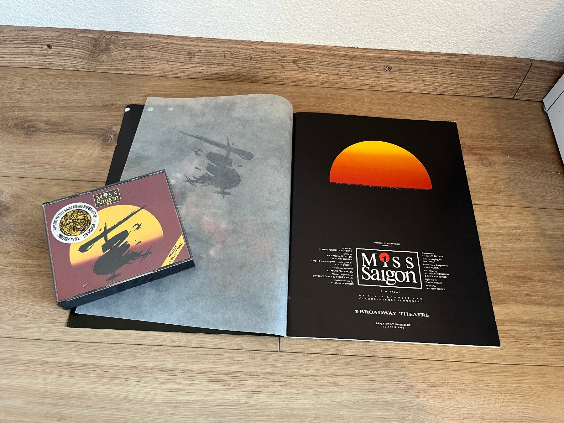 CD: Miss Saigon CD Album & Programm-Heft – Usato da Dietlikon venduto da kobold_nik 1